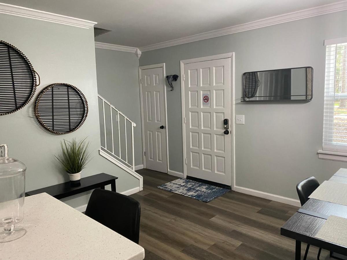 Hhi Homes- Newly Renovated Cozy Modern Pet-Friendly Villa-Ideal Location Hilton Head Island Eksteriør bilde