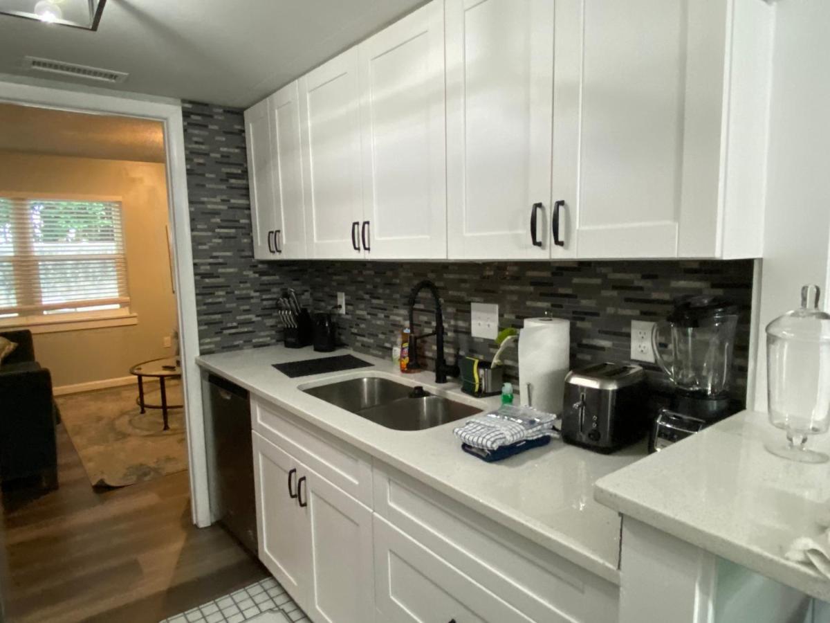 Hhi Homes- Newly Renovated Cozy Modern Pet-Friendly Villa-Ideal Location Hilton Head Island Eksteriør bilde